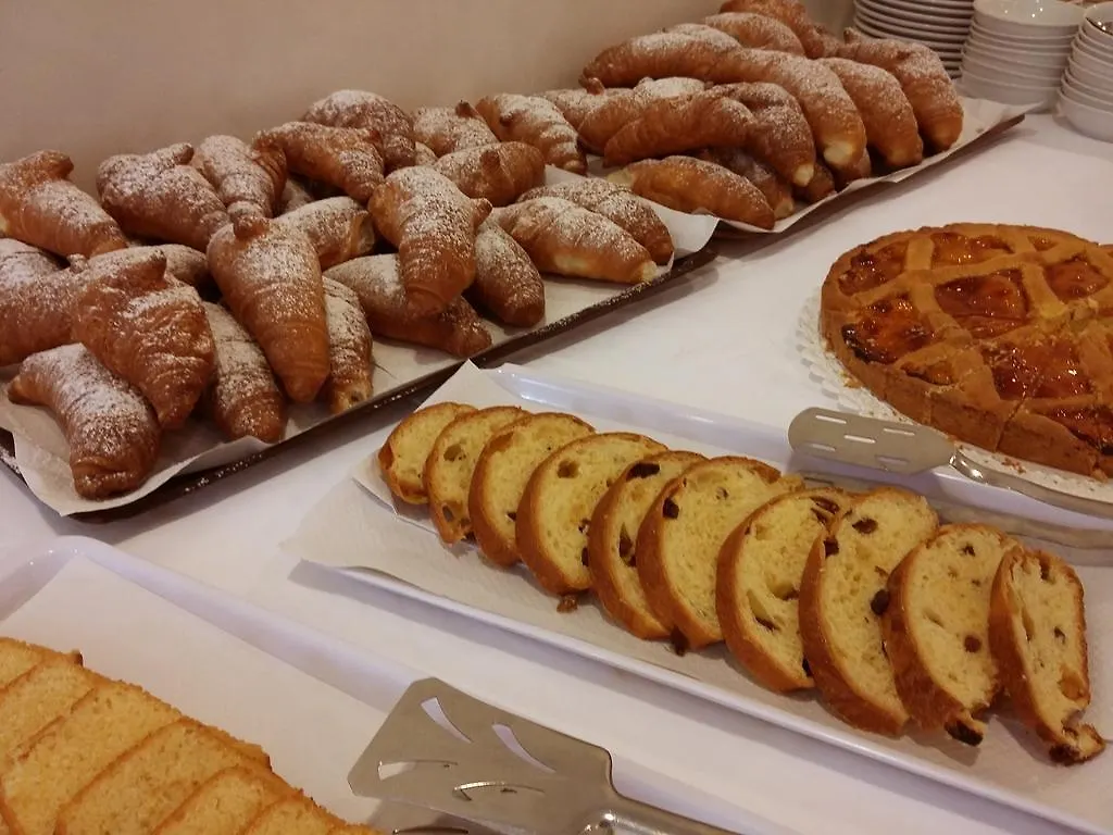 ***  Hotel Condor Milano Marittima Italia